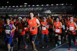 BIB: 24962, 23881, 275, 2020, 29529, 092, 3014
                            <button type="button" onclick="openModal(11473081)" class="btn btn-primary btn-sm float-right btn-popup" data-toggle="modal" data-target=".modal-high-quality">
                        <i class="fas fa-shopping-cart"></i> Add to Cart
                    </button>
                                            <button type="button" onclick="isThisMe(11473081, true)" class="btn btn-success btn-sm float-right btn-popup btn-isme hidden" data-toggle="tooltip" data-placement="bottom" title="นี่คือรูปของคุณใช่ไหม คลิกที่นี่เพื่อเอาเข้าอัลบั้ม">
                        <i class="fas fa-plus"></i> Add to album
                    </button>
                    <button type="button" onclick="isThisMe(11473081, false)" class="btn btn-warning btn-sm float-right btn-popup btn-isnotme hidden">
                        <i class="fas fa-ban"></i> Remove from album
                    </button>
